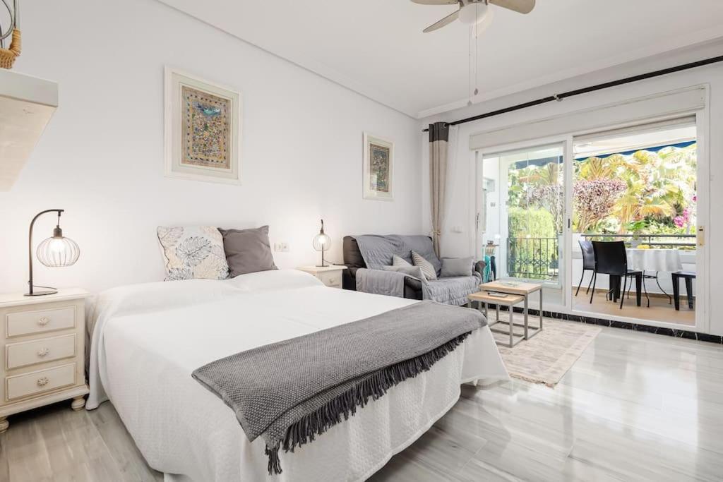 With Private Parking & Walk To Rdr404 Appartement *